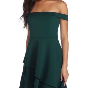 Windsor Dresses | A Line Off The Shoulder Dress. | Color: Green | Size: XS